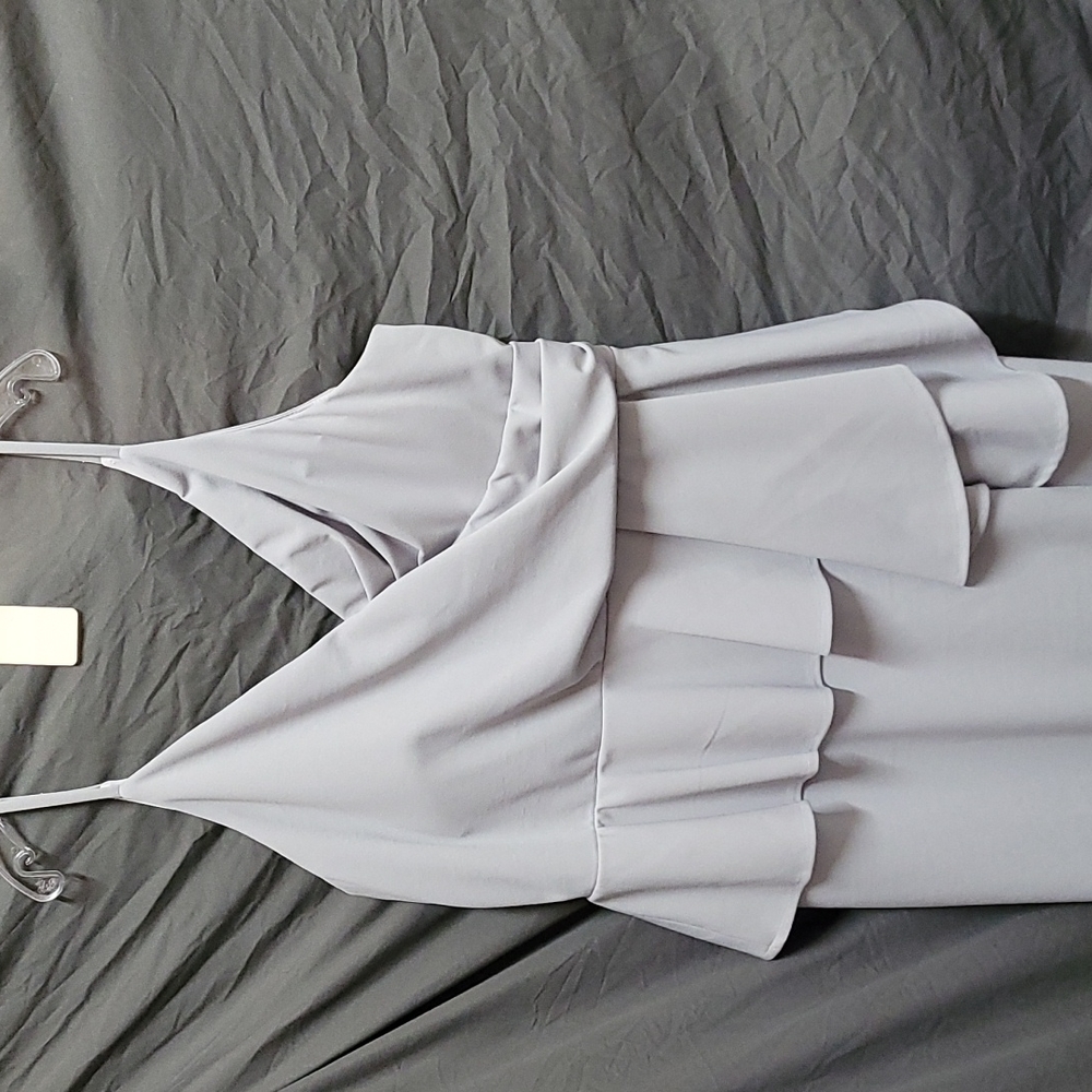 Dress - Picture 2 of 4